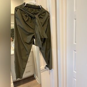 Zara khaki cargo elastic waist pants with belt US XS